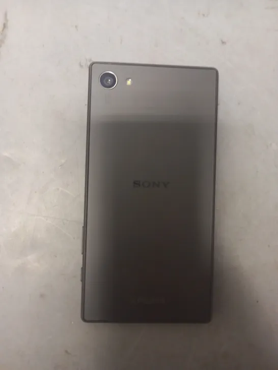 SONY XPERIA MOBILE PHONE - MODEL UNSPECIFIED