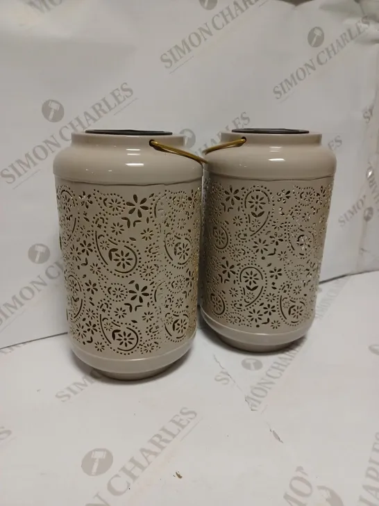 GARDEN REFLECTIONS SET OF 2 PATTERNED SOLAR LANTERNS, PAISLEY