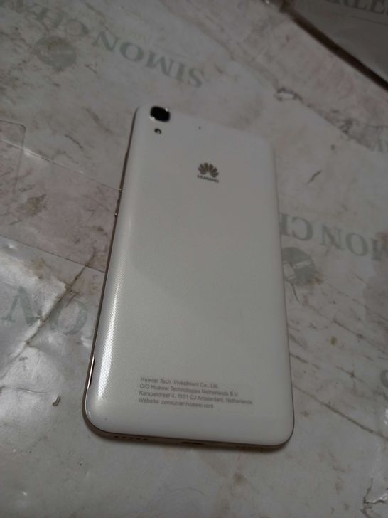 HUAWEI Y6 MOBILE PHONE