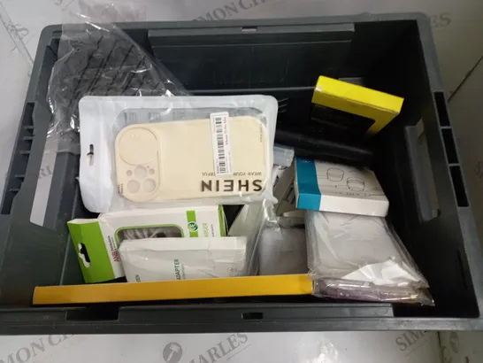 BOX TO CONTAIN APPROX. 20 X ASSORTED PHONE ACCESSORIES. INCLUDES POWER BANKS, PHONE CASES. CHARGERS, PROTECTORS ETC 