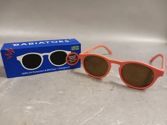 BOXED BABIATORS PERFECTLY PAPAYA CHILDRENS SUNGLASSES 