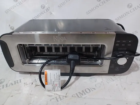 BOXED NINJA 2 IN 1 TOASTER & GRILL ST100UK