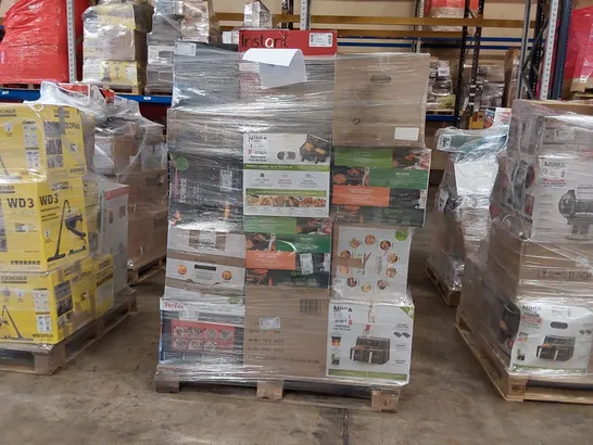 PALLET OF APPROXIMATELY 23 UNPROCESSED RAW RETURN HOUSEHOLD AND ELECTRICAL GOODS TO INCLUDE;