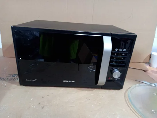 SAMSUNG 23 LITRE SOLO MICROWAVE - BLACK RRP £129.99