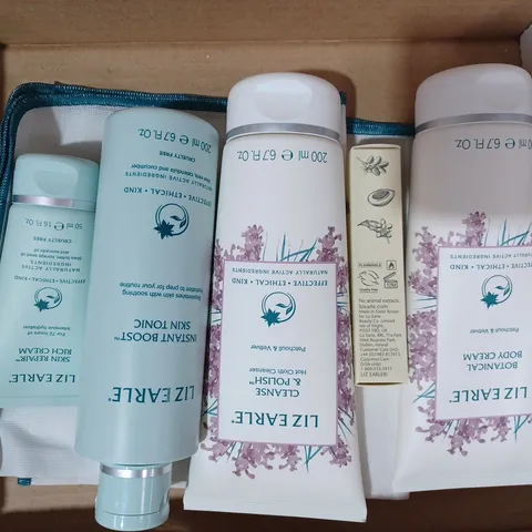 BOXED LIZ EARLE BOTANICAL BODY CARE SET