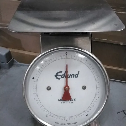 EDLUND HDAVY DUTY FOOD SERVICE SCALE