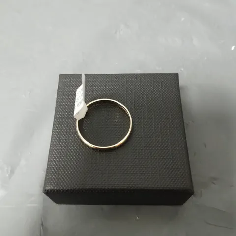 LOVE GOLD 9CT YELLOW GOLD 2MM HEAVY D SHAPE BAND