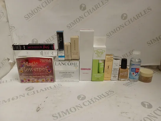 BOX OF APPROX 20 ASSORTED HEALTH & BEAUTY ITEMS TO INCLUDE - LANCOME ENERGIE DE VIE - BURBERRY FRESH GLOW - YSL TATOUAGE CONTURE ECT. 