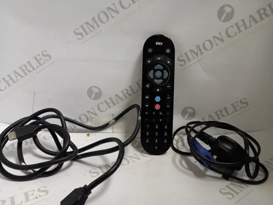 SKY HDMI CABLE WITH SKY Q REMOTE