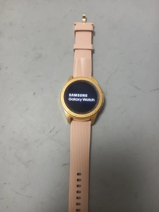 SAMSUNG GALAXY SMART WATCH - 42MM - SM-R810 - ROSE GOLD