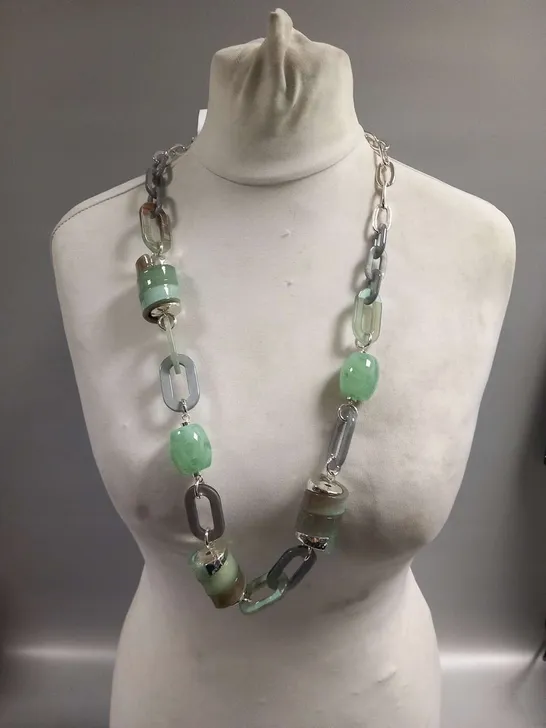 BRAND NEW BROWN PEPPER HANDBAGS JEWELLERY CONNECTION UK GREEN VS GREEN NECKLACE