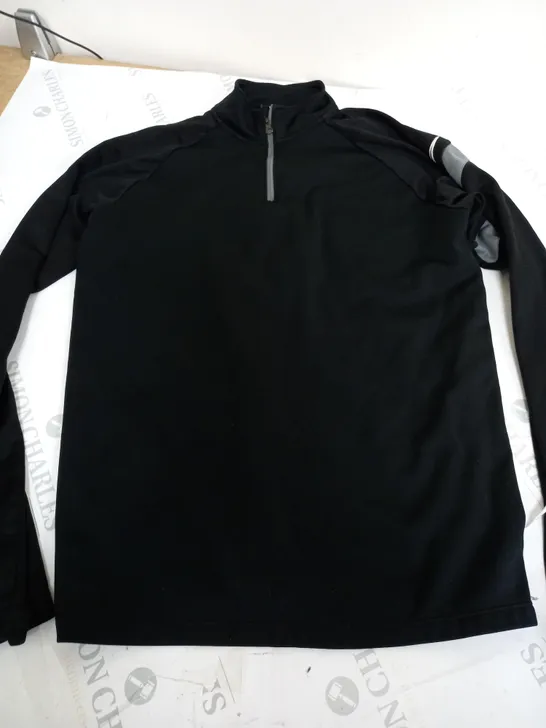 NIKE DRI-FIT QUARTER ZIP LONG SLEEVE FLEECE IN BLACK - SMALL