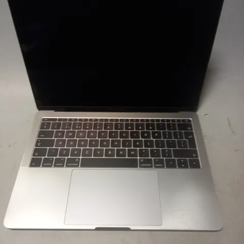 APPLE MACBOOK PRO LAPTOP - A1708