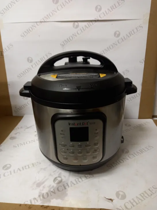 INSTANT POT DUO CRISP AIR FRYER MULTICOOKER