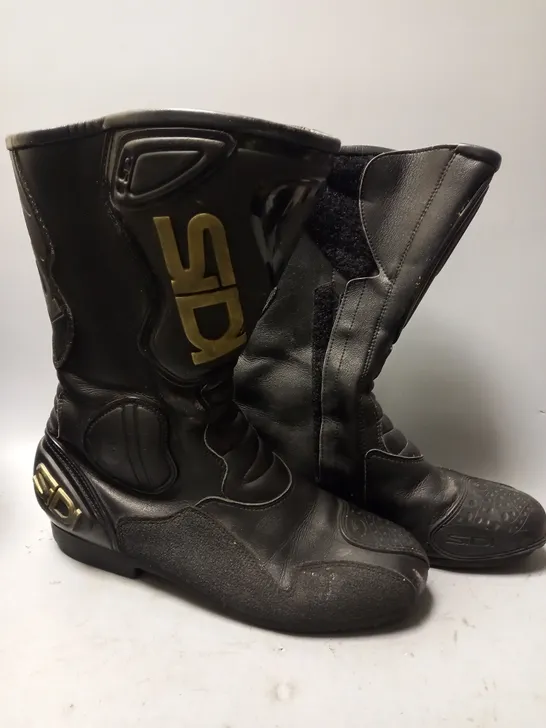 SIDI MOTORBIKE BOOT UNKNOW SIZE IN BLACK 