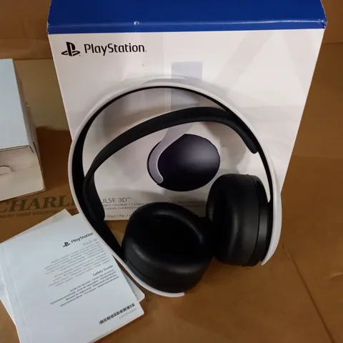 BOXED PLAYSTATION PULSE 3D WIRELESS HEADSET