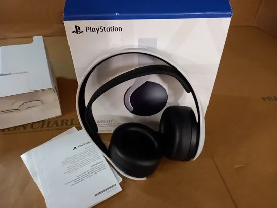 BOXED PLAYSTATION PULSE 3D WIRELESS HEADSET