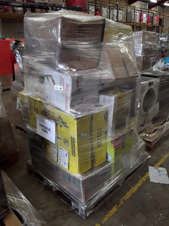 PALLET OF APPROXIMATELY 32 ASSORTED UNPROCESSED RAW RETURNS TO INCLUDE;