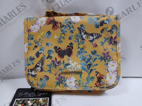 BOX OF APPROX 6 JOANA FULANA BUTTERFLY SPIRIT PREMIUM COLLECTION STORAGE BAGS