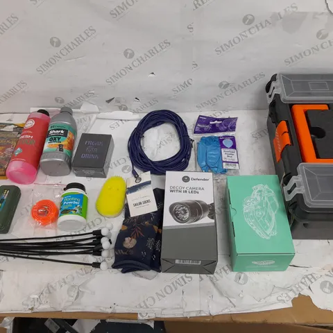 BOX OF APPROXIMATELY 20 ASSORTED HOUSEHOLD ITEMS TO INCLUDE HDTV ANTENNA, FREAK OR DRINK CARD GAME, AND TOOL STATION ETC.