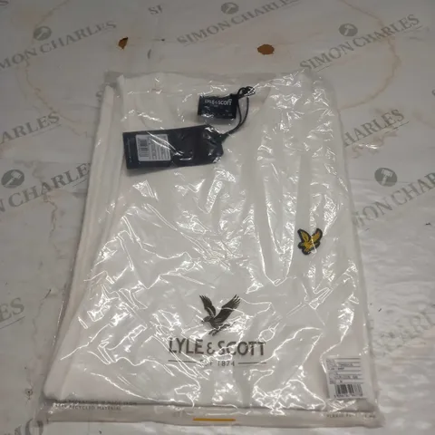 LYLE & SCOTT PLANE WHITE T-SHIRT - M