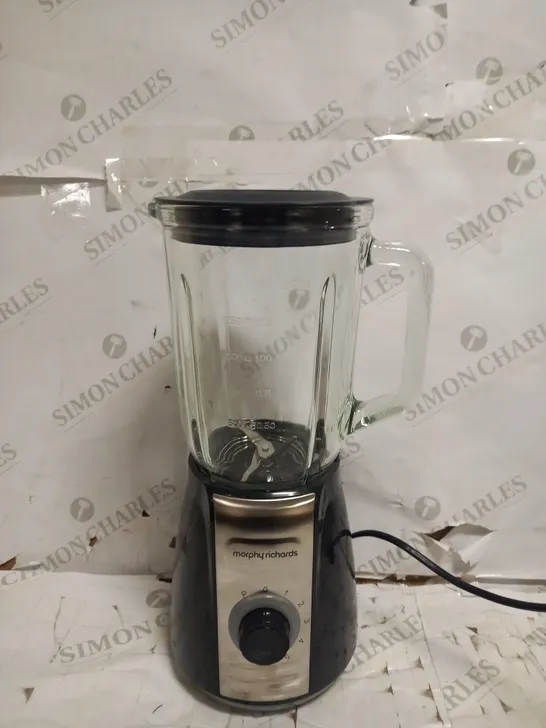 MORPHY RICHARDS TOTAL CONTROL GLASS TABLE BLENDER