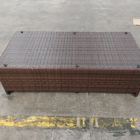 DESIGNER CHOCOLATE MIX RATTAN COFFEE TABLE WITH UNDERSIDE FOOTSTOOLS - MISSING GLASS TOP