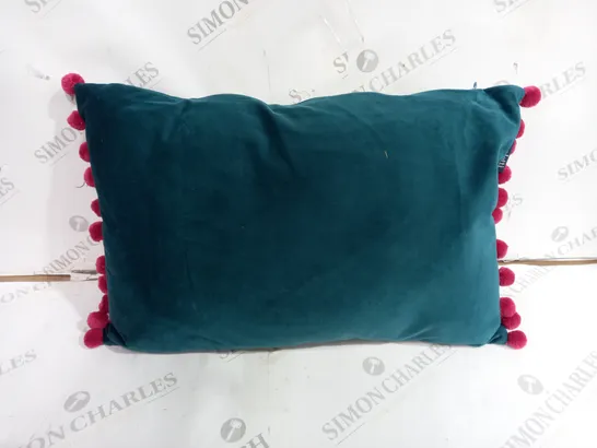 PAOLETTI FIESTA POLYESTER CUSHION 35X50CM TEAL BERRY