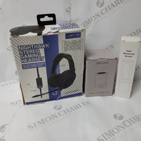 APPROXIMATELY 20 ASSORTED ITEMS TO INCLUDE NIGHTHAWK STEREO GAMING HEADSET, MRCOOL RGB TABLE LAMP, HAIR REMOVAL BRUSH ETC. 