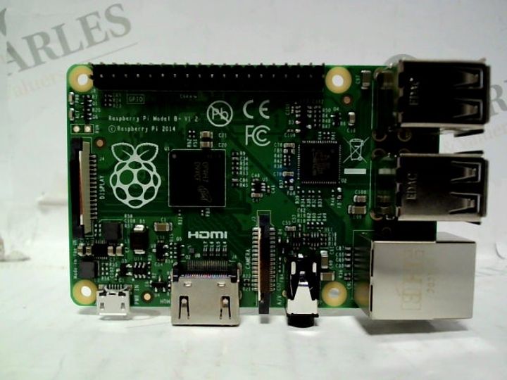 Lot 516: RASPBERRY PI B+ COMPUTER V1 2 - Simon Charles Auctioneers