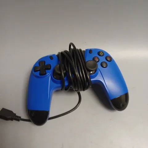 GIOTECK VX4PS4-42 WIRED CONTROLLER IN BLUE 