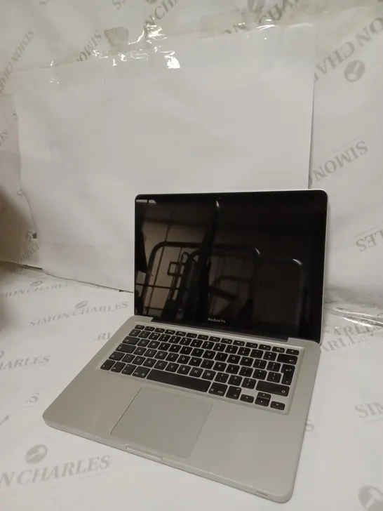 APPLE MACBOOK PRO 