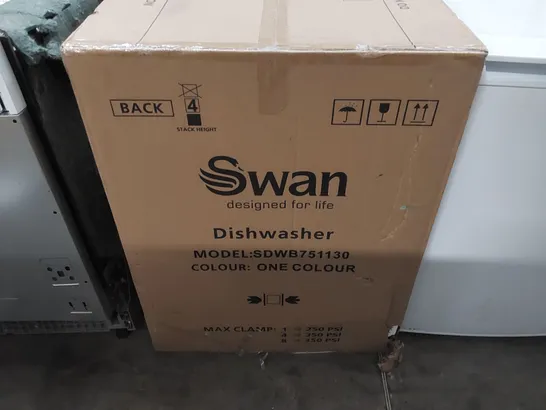 BOXED SWAN SDWB751130 INTEGRATED 12-PLACE FULLSIZE DISHWASHER