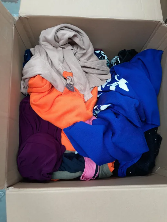 BOX OF APPROX 25 LADIES CLOTHING TO INCLUDE DRESSES, SKIRTS & TOPS. RUTH LANGSFORD, NINA LEONARD