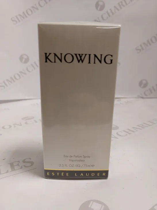 SEALED ESTEE LAUDER KNOWING EAU DE PARUM - 75ML