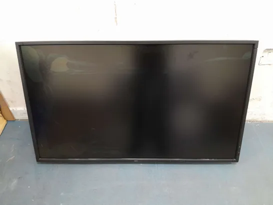 CAGE OF 2 MULTISYNC LCD MONITORS TO INCLUDE - P462 & P551 - COLLECTION ONLY