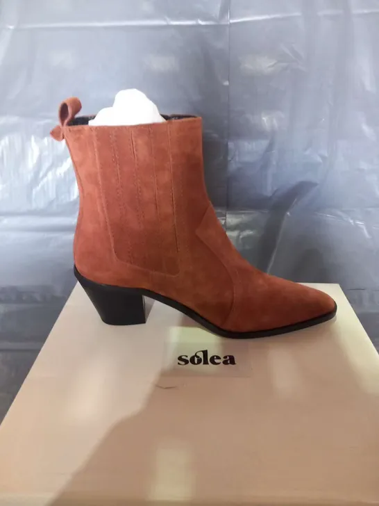 BOXED SOLEA FARES BROWN SUEDE ANKLE BOOTS SIZE 6