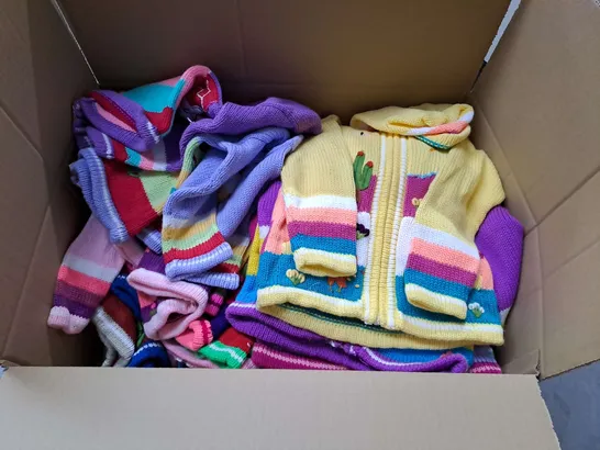 LARGE QUANTITY OF COLOURFUL HANDMADE CHILDRENS CARDIGANS - VARIOUS SIZES