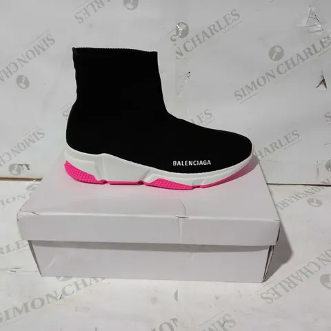 BOXED PAIR OF BALENCIAGA SHOES IN BLACK/WHITE/PINK UK SIZE 6