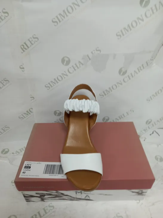 BOXED MODA IN PELLE LIIVY WHITE LEATHER BLOCK HEEL ROUCHED SANDAL SIZE 7 