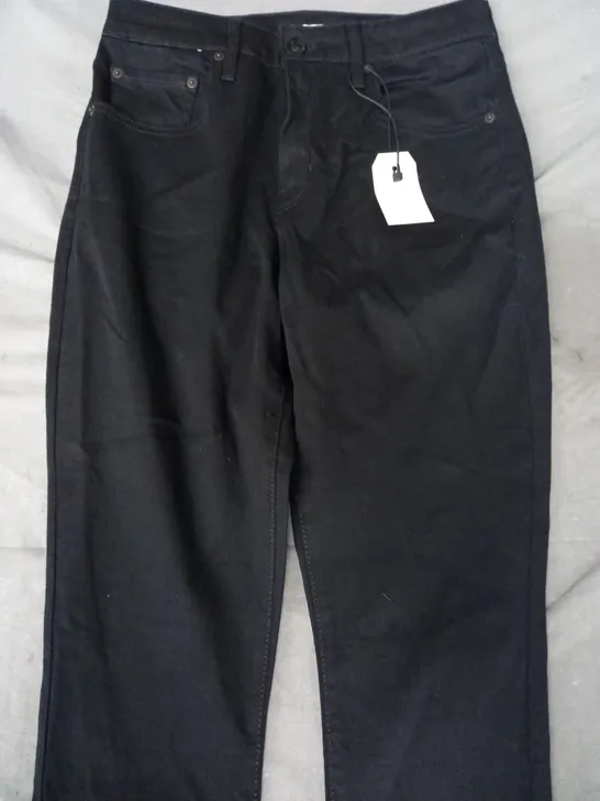 LEVI'S 721 HIGH-RISE SKINNY JEANS IN BLACK SIZE 30/28