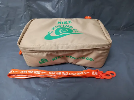 NIKE MOVING CO BAG IN TAN/GREEN/ORANGE