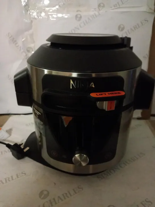 NINJA FOODI MAX SMARTLID MULTI-COOKER