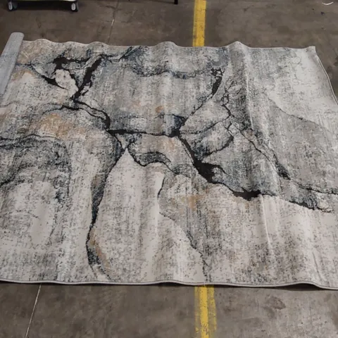 PALIG GREY RUG // 160 X 220CM