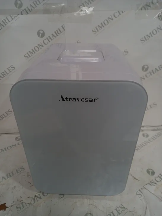 ATRAVESAR MINI FRIDGE