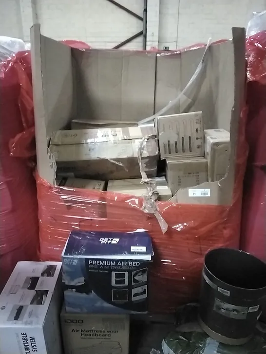 PALLET OF ASSORTED ITEMS TO INCLUDE: HI FIDELITY BELT DRIVE TURNTABLE SYSTEM, PLANT POTS, AIR BED, AIR MATTRESS WITH HEADBOARD, AMZCHEF ESPRESSO COFFEE MACHINE ETC 