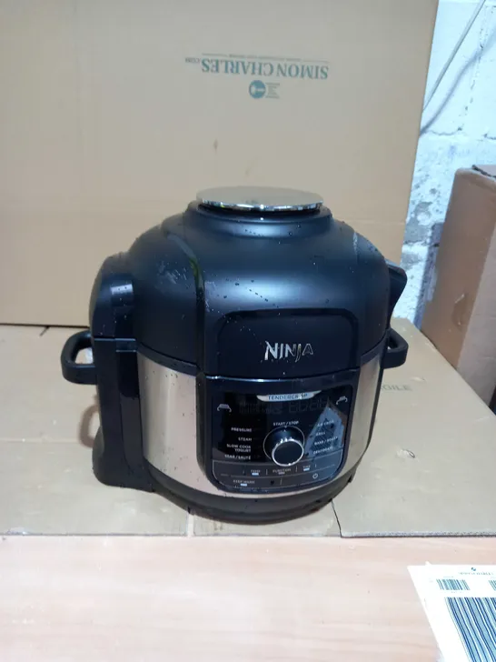 NINJA 9 IN 1 MULTI COOKER 