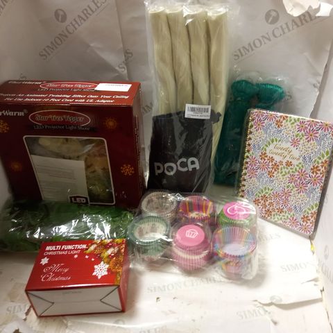 LOT OF APPROX 15 ASSORTED HOUSEHOLD ITEMS TO INCLUDE STAR TREE TOPPER, DIARY, CUPCAKE CASES, ETC