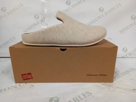 BOXED PAIR OF FITFLOP CHRISSIE II HAUS FELT SLIPPERS IN IVORY UK SIZE 6