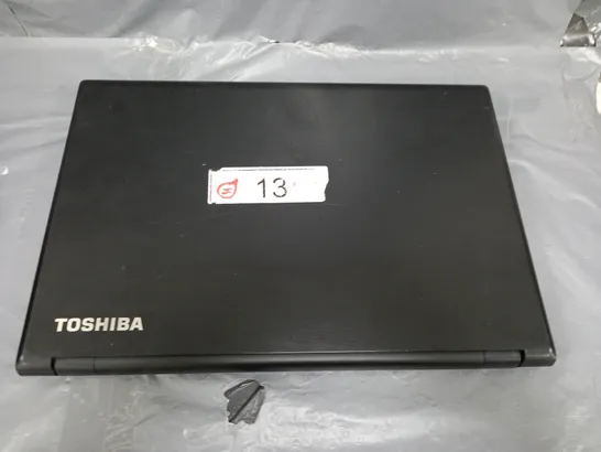 TOSHIBA SATELLITE PRO R50-B	15 INCH I3-4005U 1.70GHZ